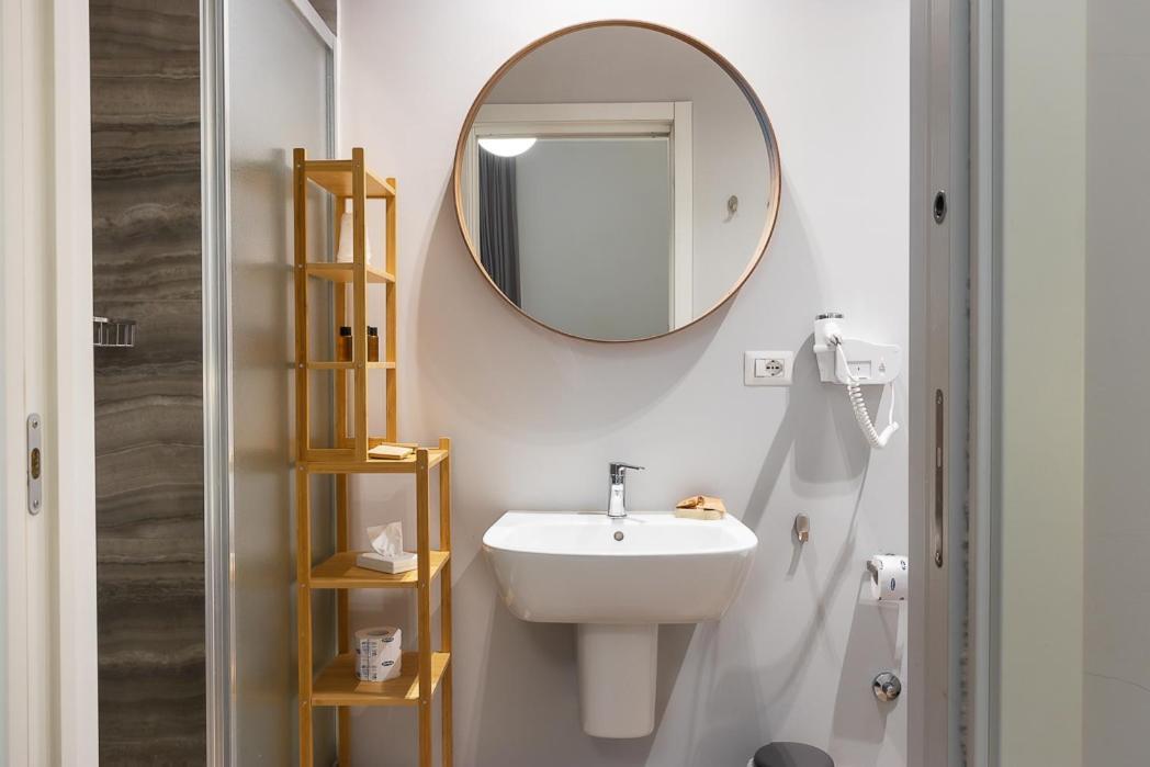 Re Vittorio De Luxe Bed & Breakfast Messina Exterior photo